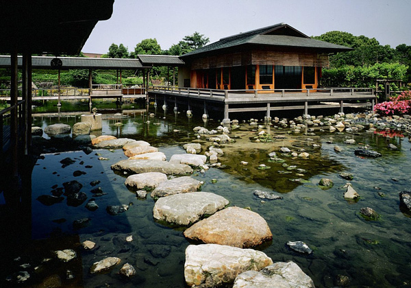 熱田神宮　白鳥庭園